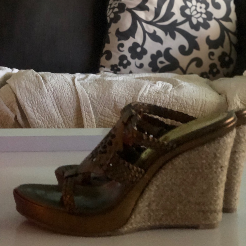 Bcbgirls wedge sandals